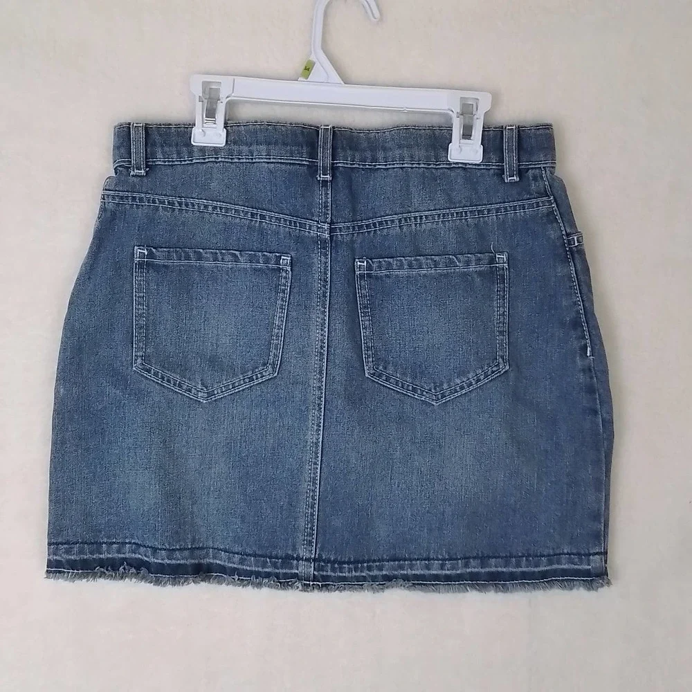 OshKosh Denim Mini Skirt Size 14‎ in Light Wash w/ Distressing